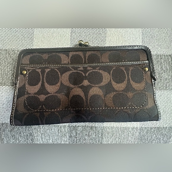 Authentic Coach Vintage Legacy Signature Brown Slim Wallet! NWT - Picture 3 of 7